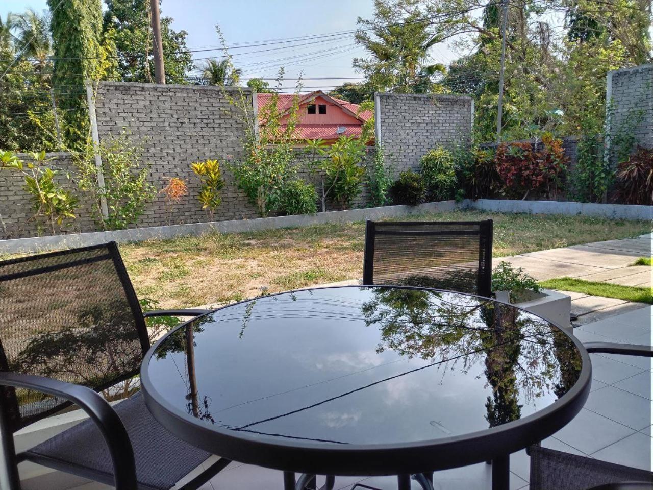 Funduq Al Busyra Motel ปันไตเจอนัง ภายนอก รูปภาพ
